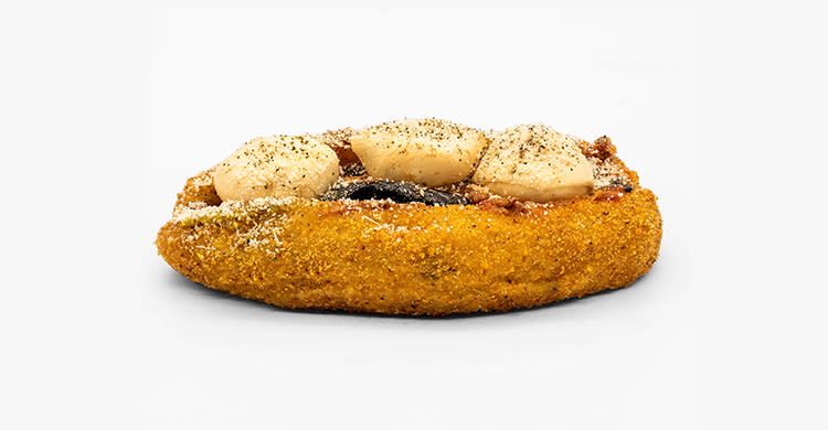 Crocchettone con parmigiana e provola