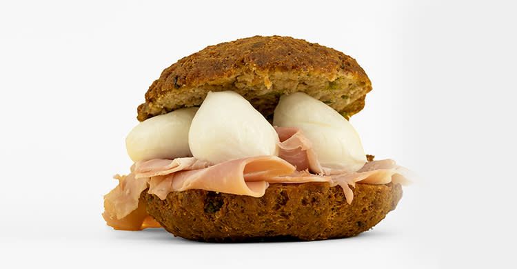 Polpettone con prosciutto cotto e mozzarella